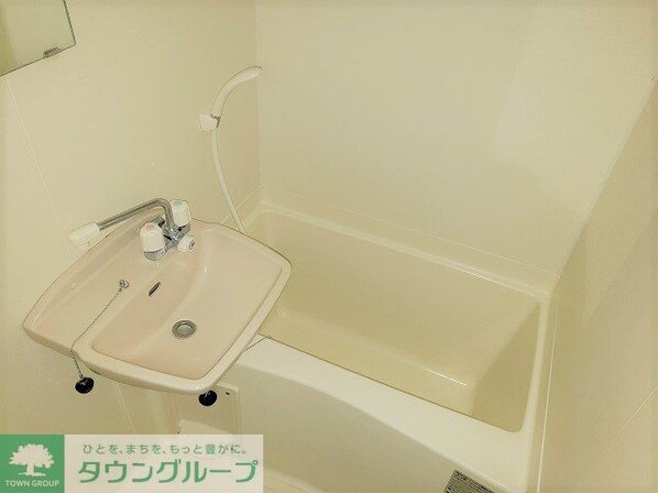 レオパレスハウスshimaの物件内観写真